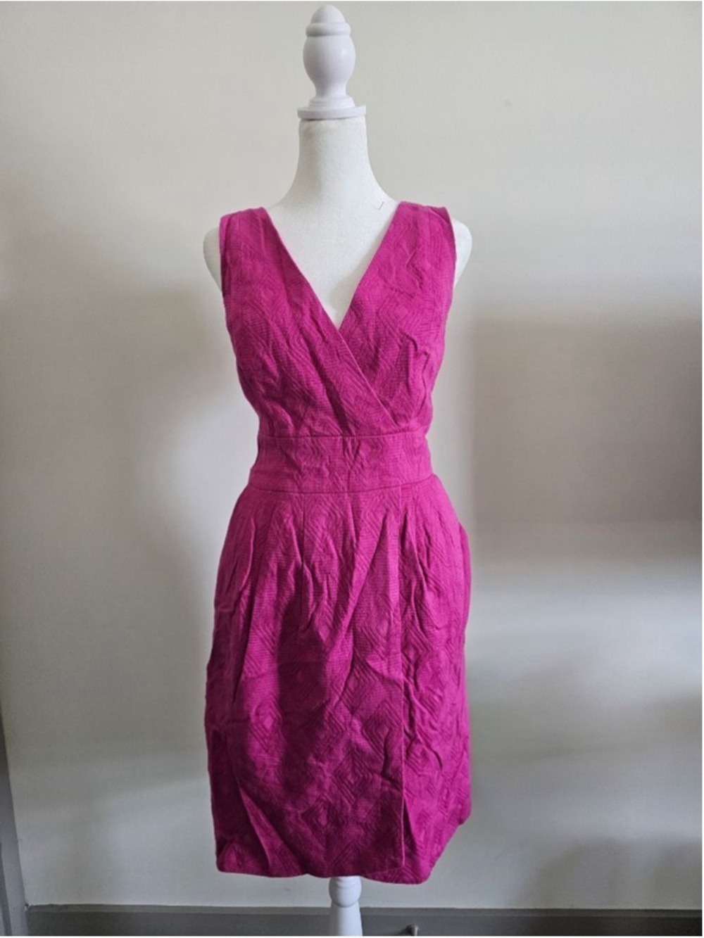 Taylor Pink Fuschia Sheath Sleeveless Dress Size 10 - Picture 8 of 8